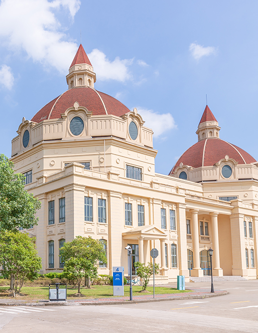 上海外国语大学