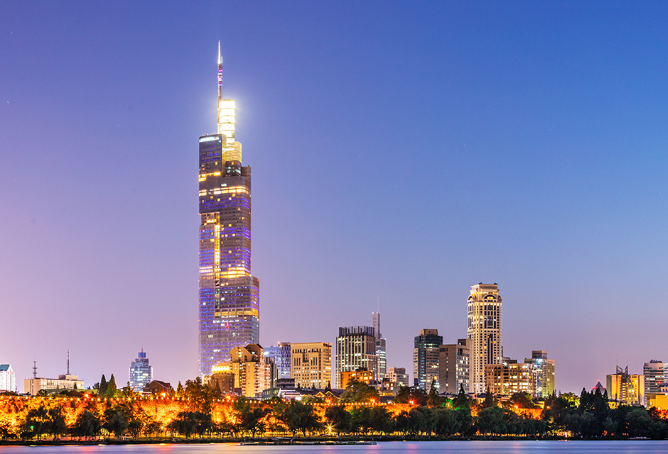 上海绿地集团与南京国资集团共同投资建设