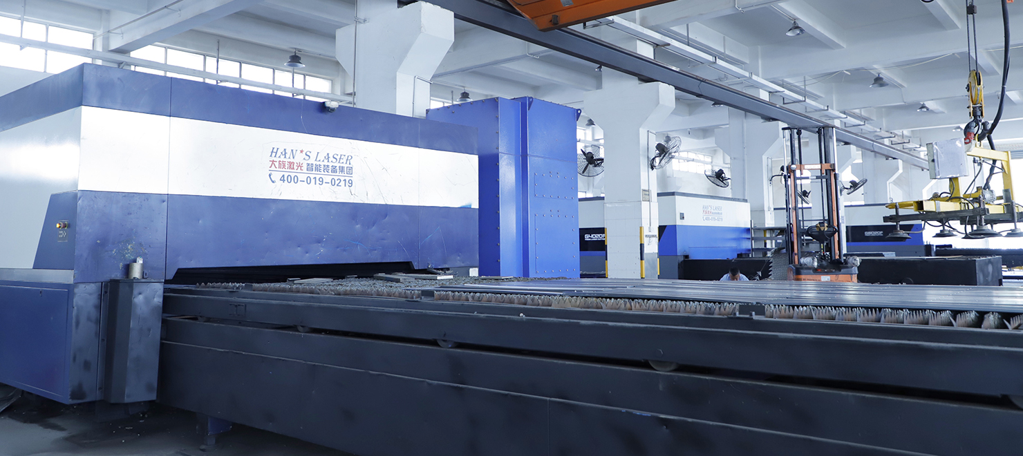 12KW激光切割机2.jpg